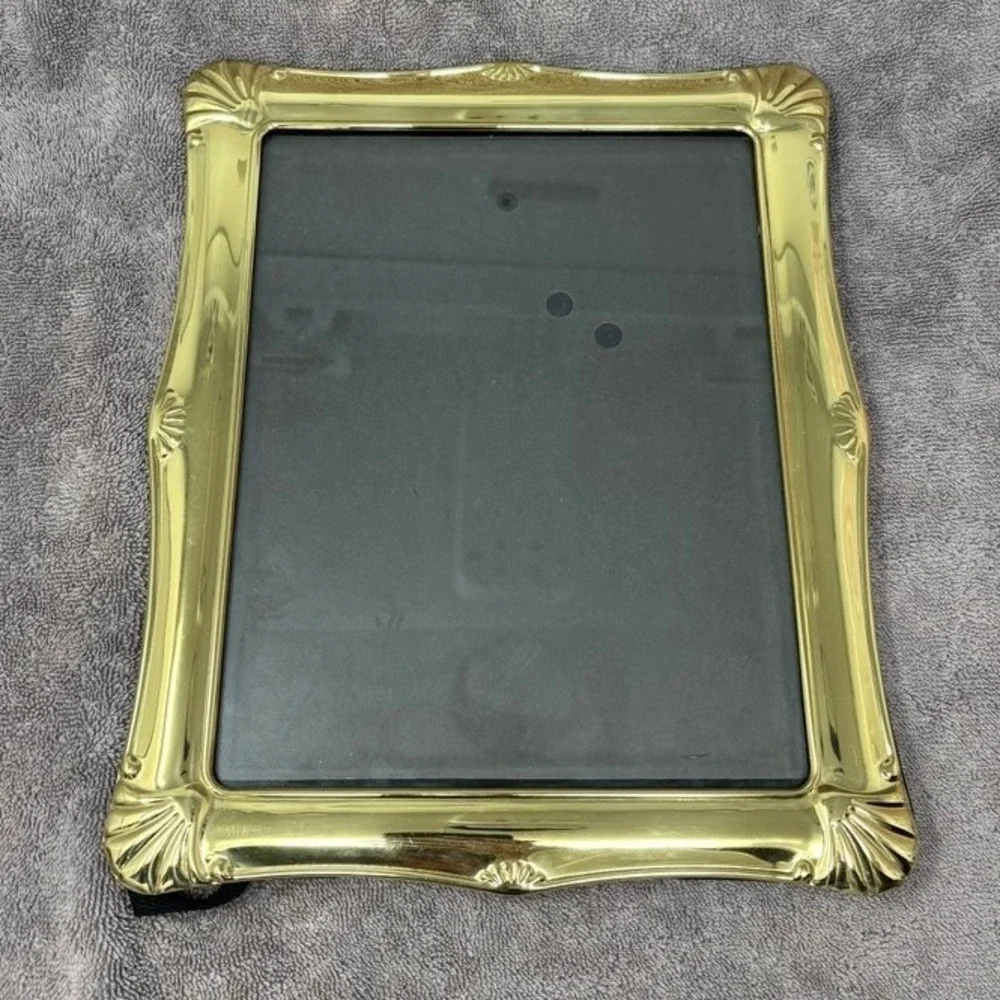 Vintage Brass 8x10 Picture Frame Ornate Polished Gold Tone Shell Detail Tabletop